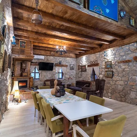 Peuta Hill * Podgorica