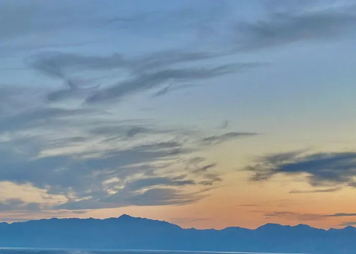 Peuta Hill Apartment