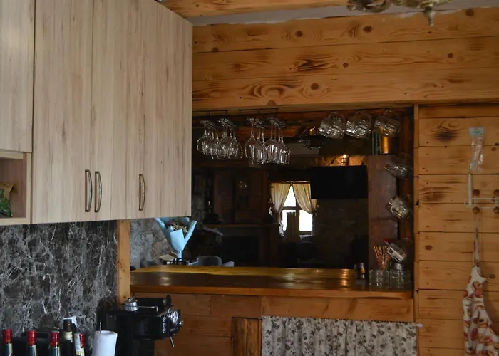 Peuta Hill Apartment *